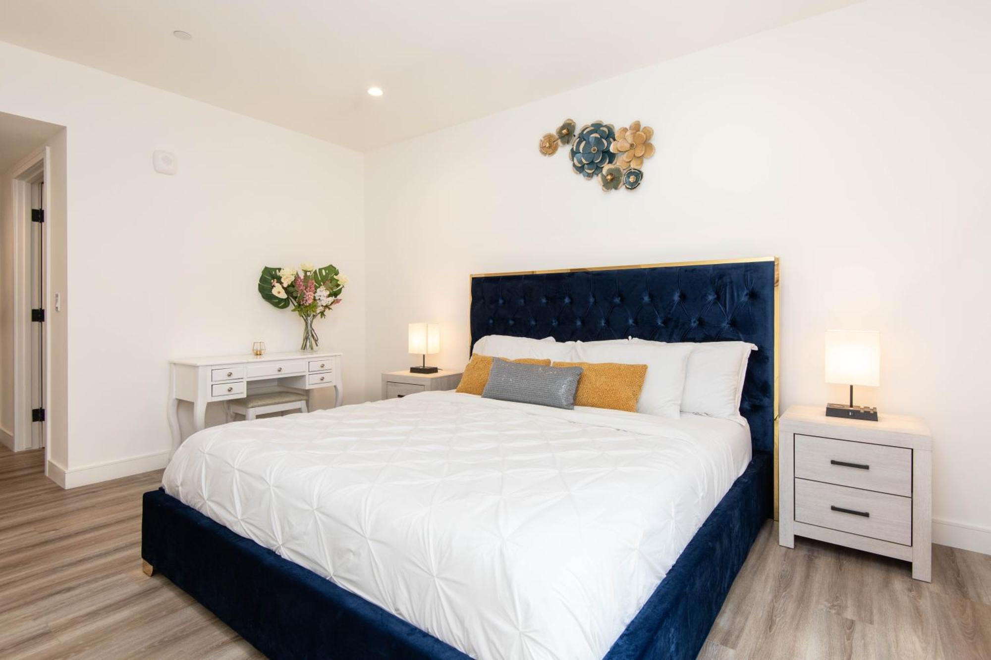 Regency Modern Apartments Glendale Exterior foto